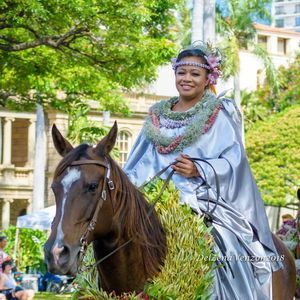 Meet your Posher, Alyson